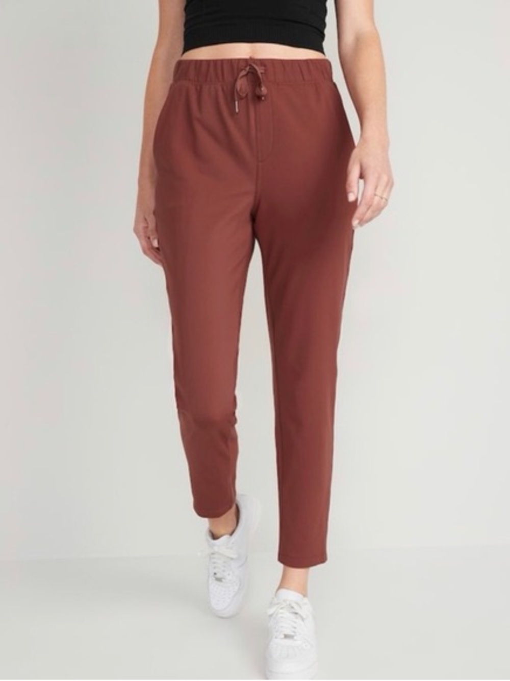 Old Navy active slim taper pants